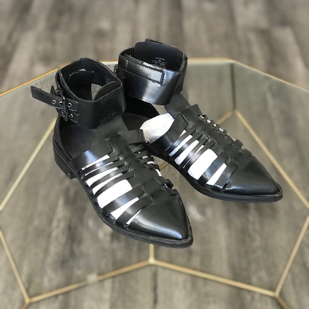 Zara Trafaluc black ankle strap sandal (W37)